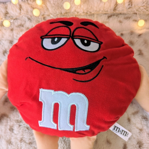 Red M&M Plushie - Picture 4 of 12
